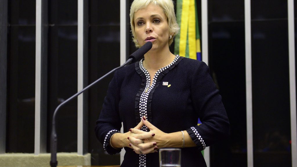 Nova ministra do Trabalho foi condenada a pagar mais de R$ 60 mil por dívida trabalhista